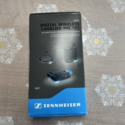 Sennheiser avx camera - 2,