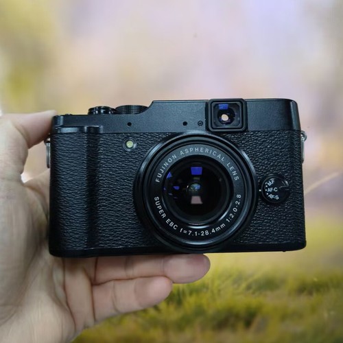 Fujifilm x10 12mp - 12mp, zoom
