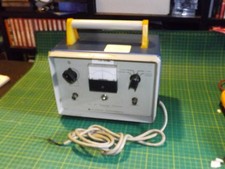 Vintage Advance Instruments Portable Off Air Frequency Standard OFS1B