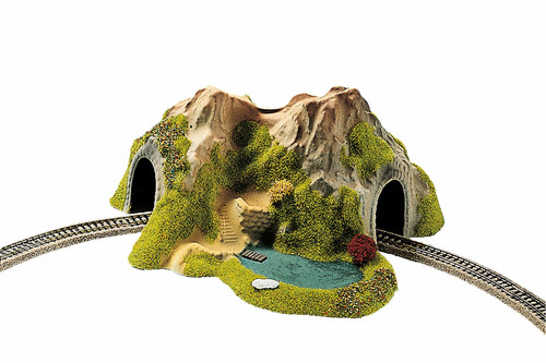 Noch corner tunnel ein - noch,