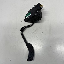 2008 AUDI A8 D3 ACCELERATOR THROTTLE PEDAL 4E2723523C