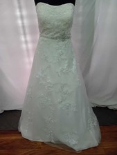 Wedding dress size 22 ivory