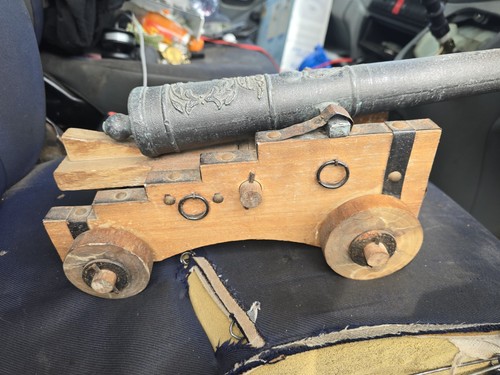 Cannon decorative model with - cannon,
