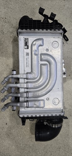 Bfd092989 2024 land rover - land,