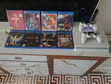 Withe PlayStation 4 Slim 500GB