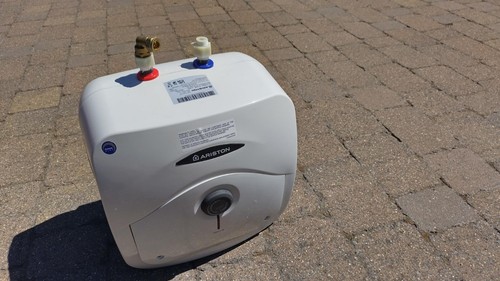Ariston andris 10l 2kw under - ariston,