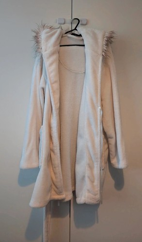 Size cream faux fur dressing - size,