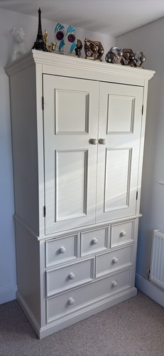 White aspace wardrobe - wardrobe, belvoir