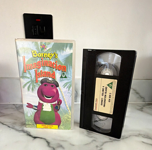 Barney imagination island - barney's,
