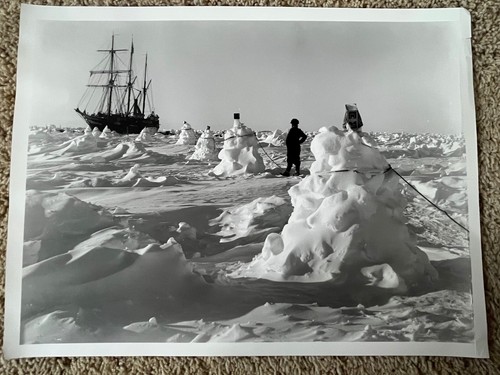 Shackleton endurance trapped - shackleton,