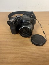 Fujifilm FinePix S2750HD