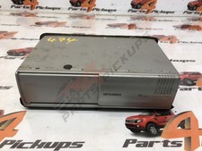 Mitsubishi L200 CD changer
