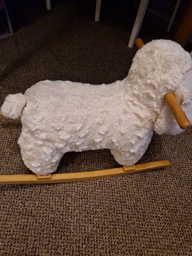 Rocking baaing sheep plush toy - sheep,