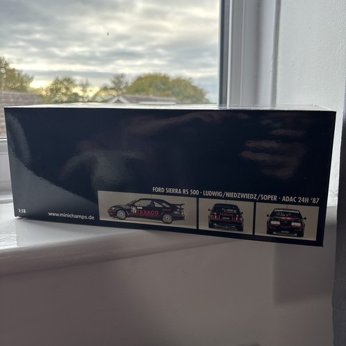 Minichamps ford sierra 500 - rs,