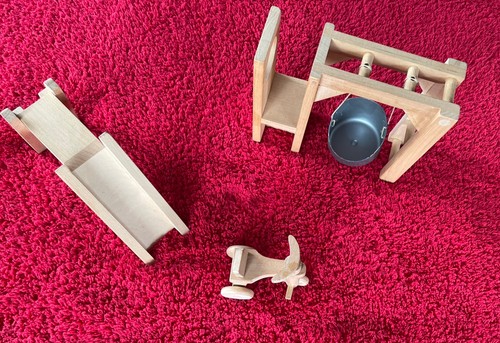 Dolls house scale - house,