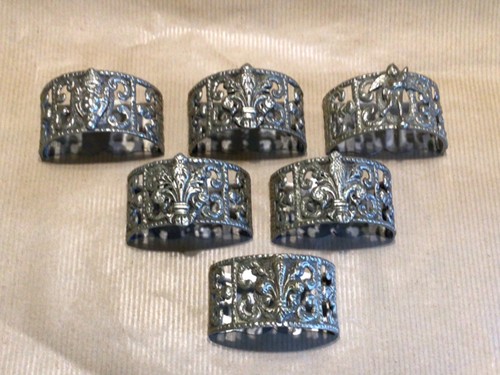 Six gothic style - gothic, cast