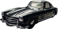 The Dinky Collection DY-12B