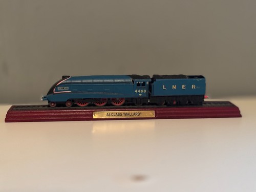 Mallard lner a4 - mallard,, (4468),
