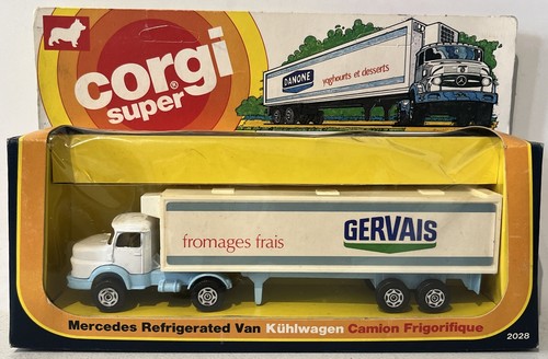 Corgi 2028 super - corgi, benz