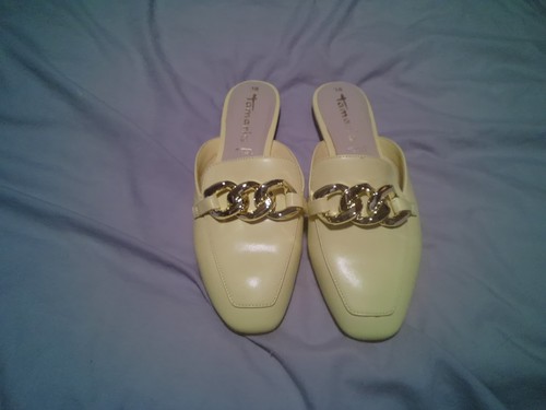 Yellow and gold slip - yellow,