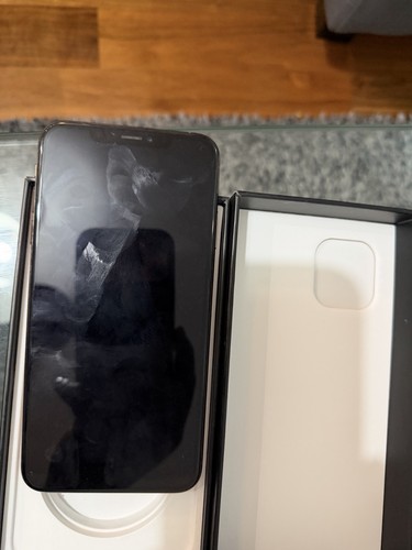 Iphone max 64gb - iphone,