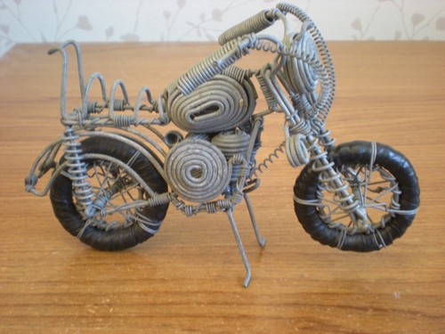 Metal wire art - metal,