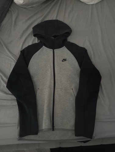 Nike tech fleece hoodie - fleece, size