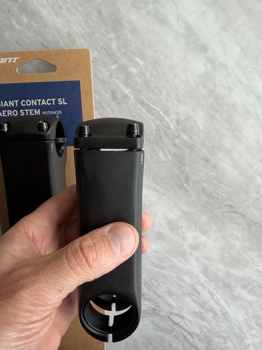 Giant contact aero stem - giant,