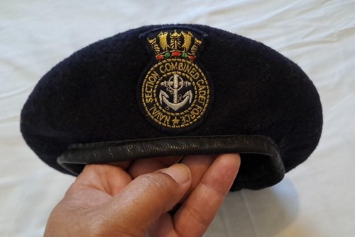 Wool beret dark blue naval