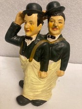 Vintage RARE - Laurel and