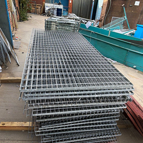 Galvanised steel anti slip - steel, anti-slip
