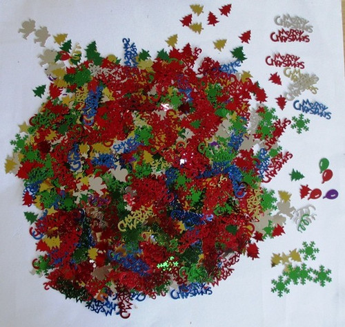 Craft clearout christmas table - clearout,