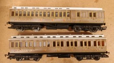 2 Hornby LNER Clerestory