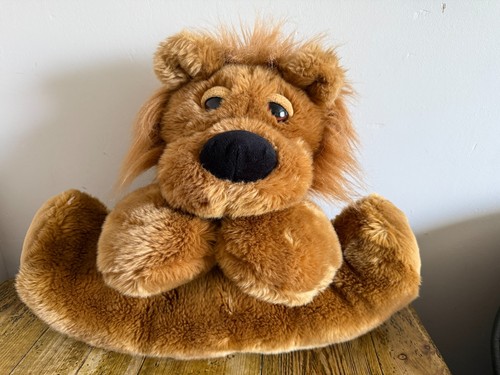 Vintage 1999 lion plush soft - vintage,