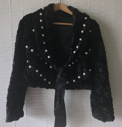 Stunning vintage style - , black