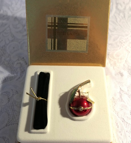 Estee lauder red - estee, solid
