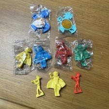 Kellogg’s snap crackle pop figures toys cereal pencil topper blue red yellow 