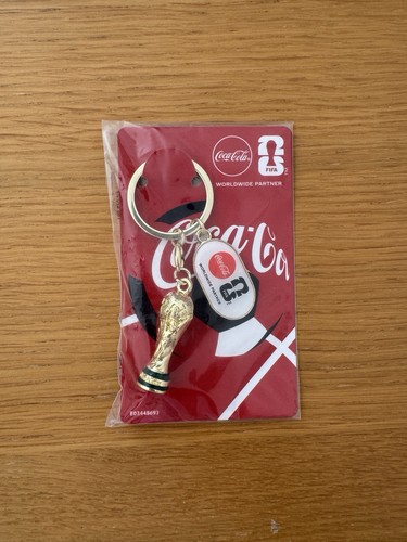 Coca cola world - cup, keyring