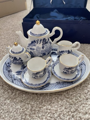 Regal minature tea set - ,, blue
