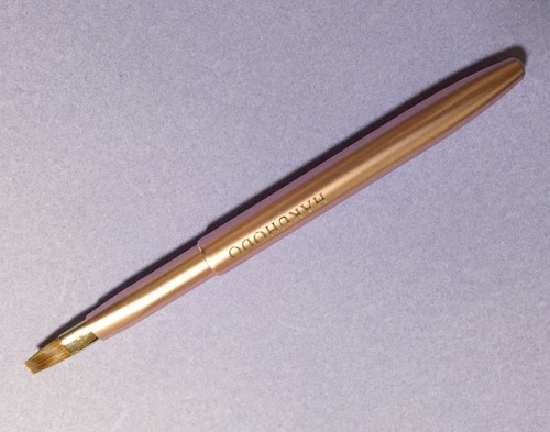 Hakuhodo makeup retractable - makeup,