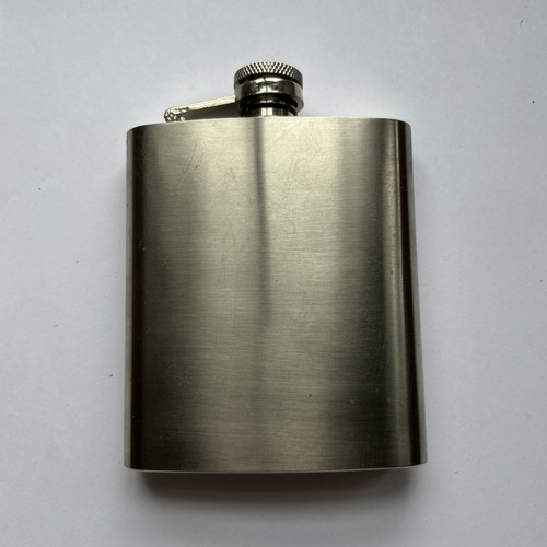 Stainless steel hip flask 8oz - stainless,