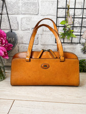 THE BRIDGE light tan handbag