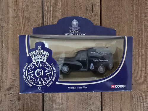 Corgi morris minor 1000 van - corgi,