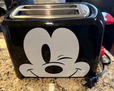 Disney Mickey Mouse 2-Slice
