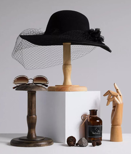 Vintage wood mannequin - vintage, hat