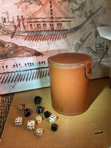 Vintage poker dice leather - ,
