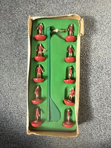 Vintage subbuteo table - subbuteo,