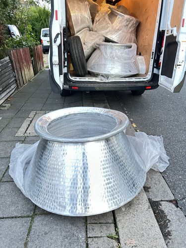 Degh with - pots),