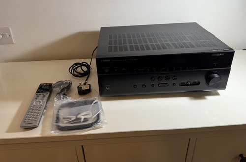 Yamaha v673 av receiver - yamaha,