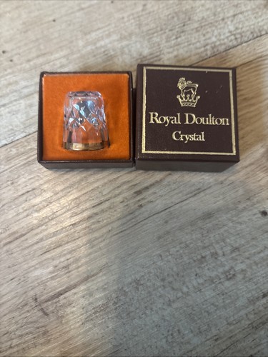 Royal doulton crystal thimble - royal,